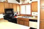 Mammoth Lakes Rental Sunrise 51 - Fully Equipped Kitchen 